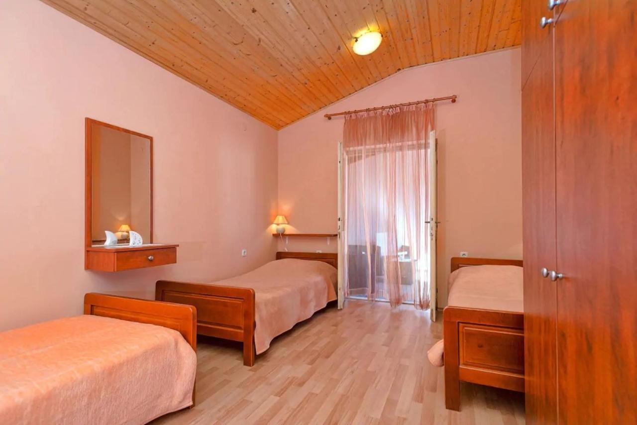 Holiday House With A Parking Space Svirce, Hvar - 17682 Vrbanj Dış mekan fotoğraf
